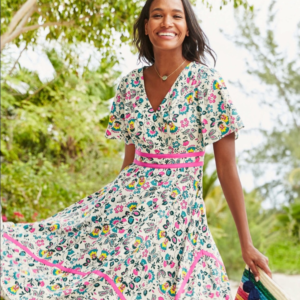 Holly Hanky Hem Midi Dress